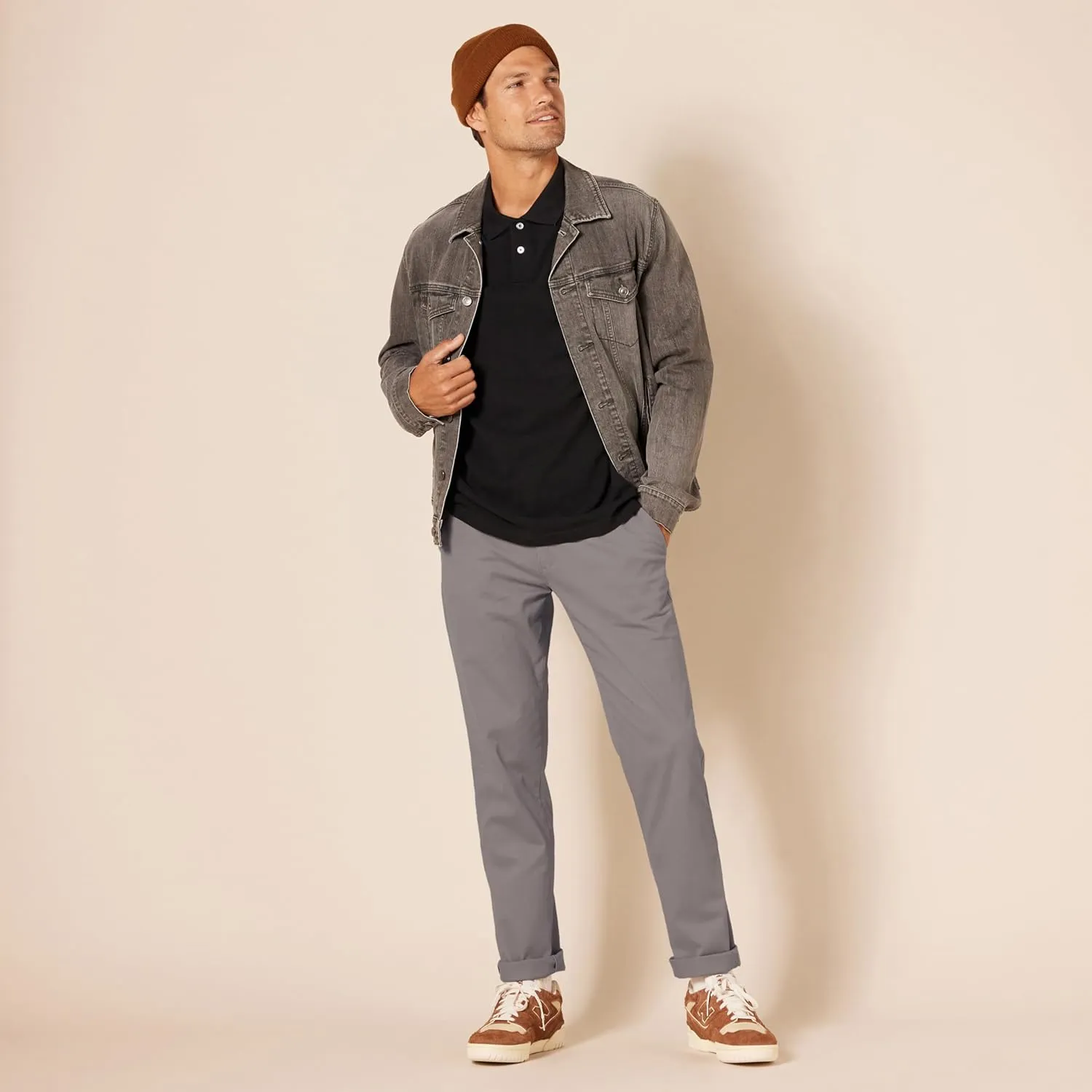 Amazon Essentials Men's Athletic-Fit Casual Stretch Chino Pant (Available in Big & Tall)